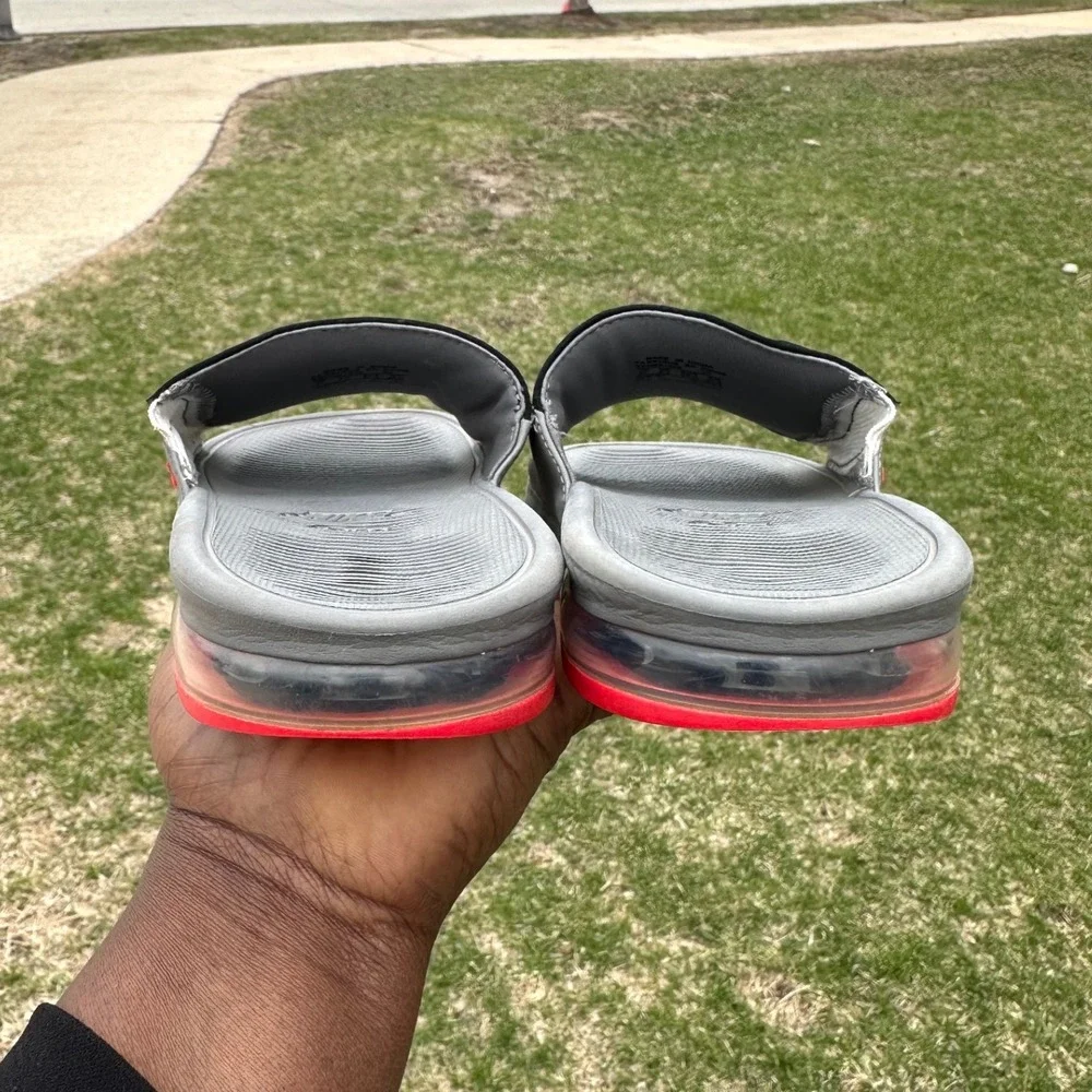 Nike Air Max Camden Slide Big Kids Sandals Size 5Y Gray And Black Shoes‎